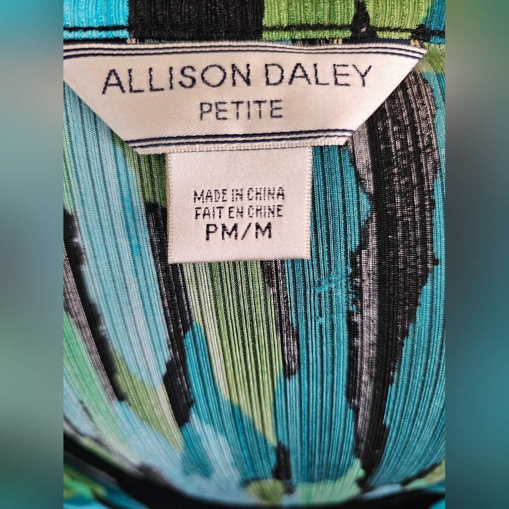 Allison Daley - Picture 5 of 5